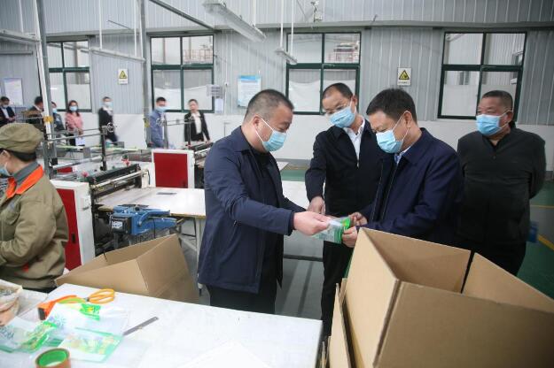 省科技廳到潢川開(kāi)展科技創(chuàng)新和平安建設(shè)工作調(diào)研